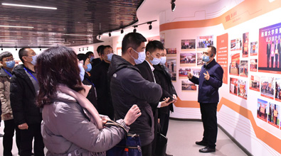 郑州市政务服务能力提升研讨班学员莅临威尼斯9499登录入口参观见学